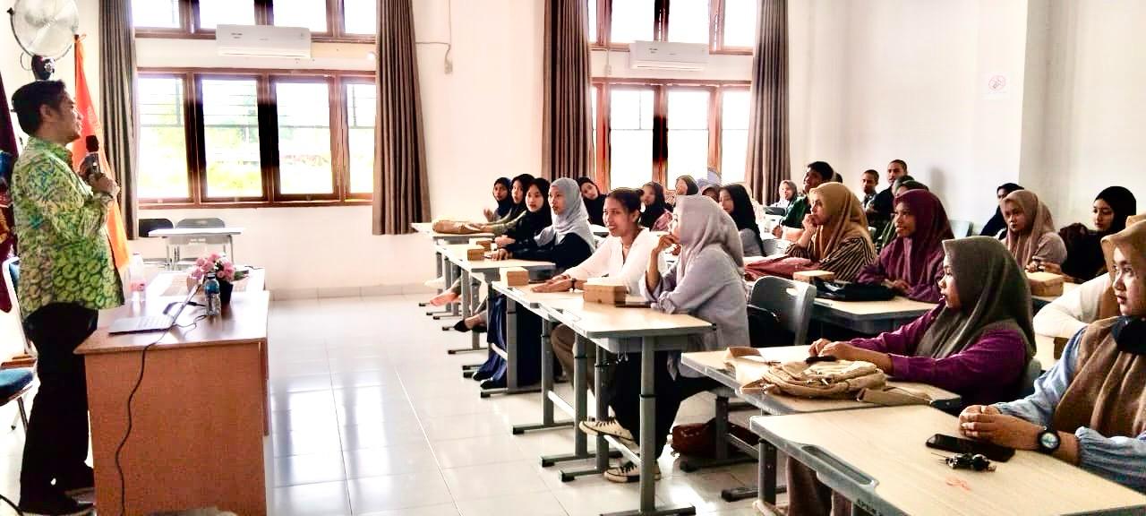 Dosen Informatika Unsoed Dr. Lasmedi Afuan Menjadi Dosen Tamu di Prodi Sistem Informasi USN Kolaka Tanggetada