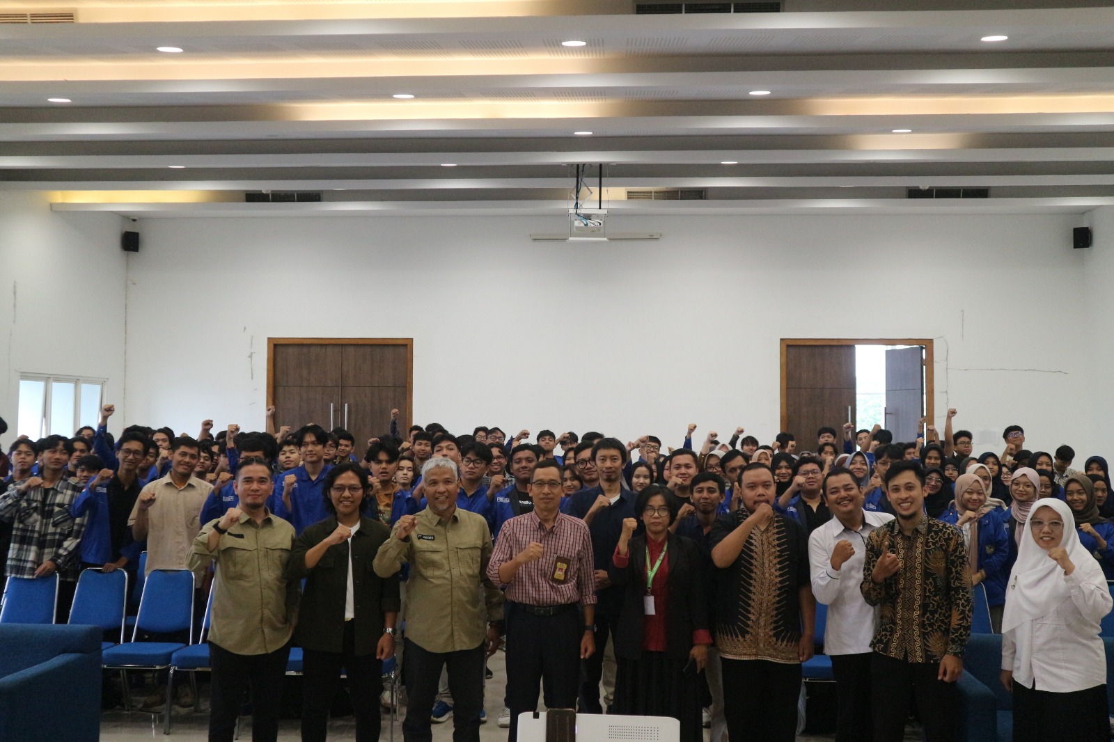 Kuliah Umum Informatika Membangun Fondasi Keamanan Aplikasi Android